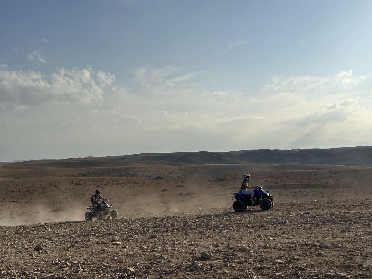 Pourquoi choisir Quad Agafay Marrakech : Véhicules récents, sécurité et service premium